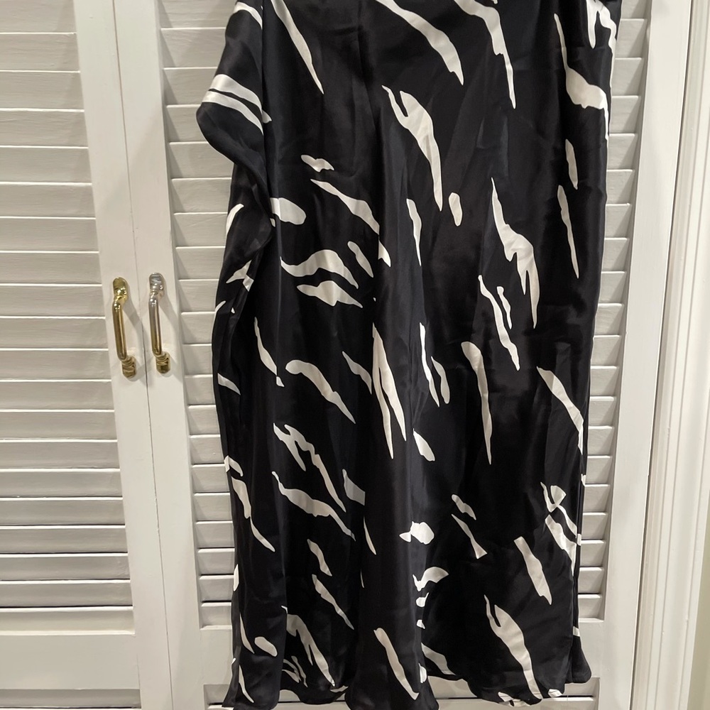 reformation skirt size 18